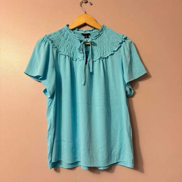 Torrid Washable Gauze Smocked  Yoke Ruffle Top Women Size 00 - Picture 3 of 10
